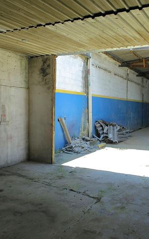 Casa para alugar com 690m², 4 quartos e 2 vagasGalpão/depósito/Garagem 