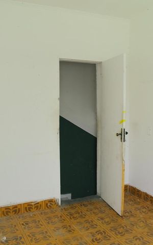 Casa para alugar com 690m², 4 quartos e 2 vagasEdícula ( Sala) 