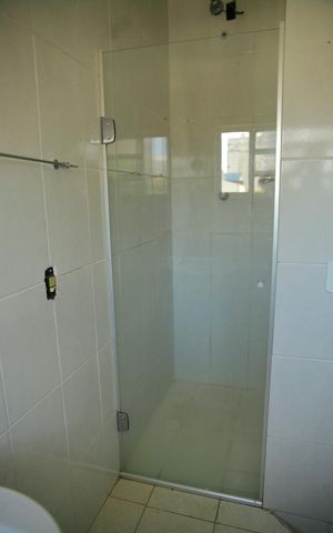 Casa para alugar com 690m², 4 quartos e 2 vagasSuíte - Banheiro 