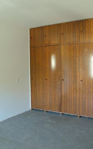 Casa para alugar com 690m², 4 quartos e 2 vagasSuíte 