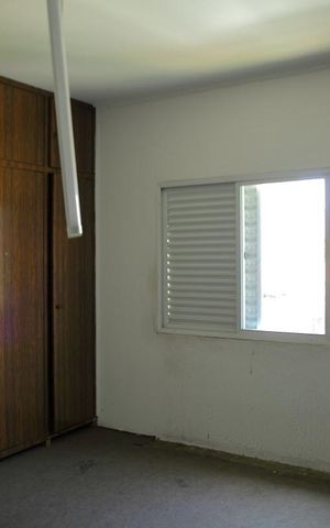 Casa para alugar com 690m², 4 quartos e 2 vagasQuarto 4
