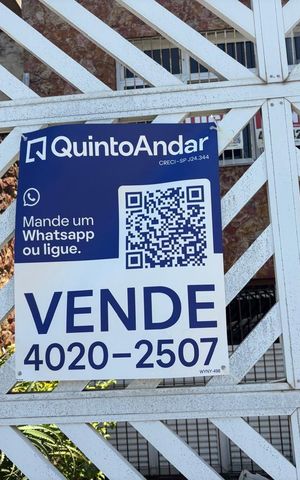 Casa para alugar com 690m², 4 quartos e 2 vagasFachada 