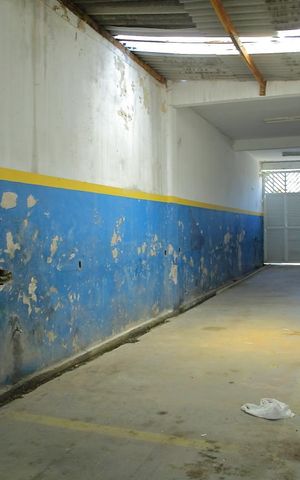 Casa para alugar com 690m², 4 quartos e 2 vagasGalpão/depósito/Garagem 
