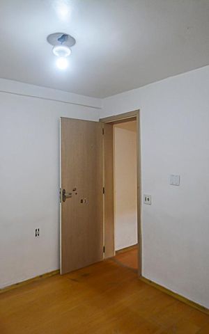 Casa à venda com 279m², 5 quartos e 2 vagas Casa à venda com 279m², 5 quartos e 2 vagasQuarto 1