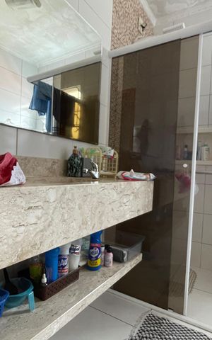 Casa à venda com 209m², 3 quartos e 2 vagas