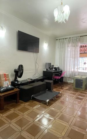 Casa à venda com 209m², 3 quartos e 2 vagas