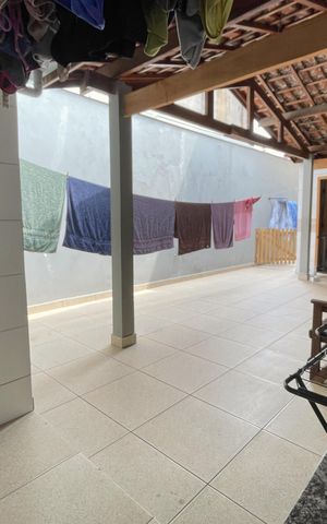 Casa à venda com 209m², 3 quartos e 2 vagas