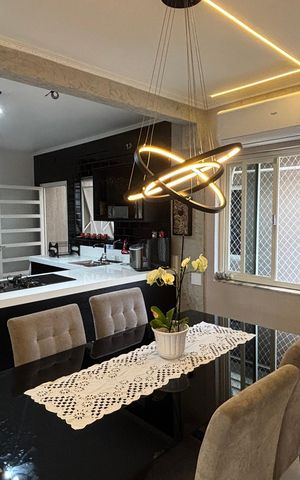 Casa para alugar com 208m², 3 quartos e 3 vagas Casa para alugar com 208m², 3 quartos e 3 vagasCozinha - Sala de Jantar
