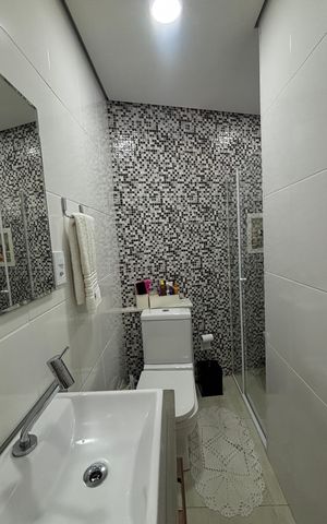 Casa para alugar com 208m², 3 quartos e 3 vagas Casa para alugar com 208m², 3 quartos e 3 vagasBanheiro