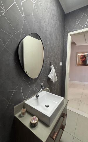 Casa para alugar com 208m², 3 quartos e 3 vagas Casa para alugar com 208m², 3 quartos e 3 vagasLavabo