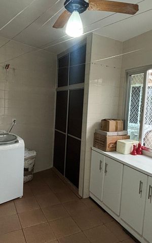 Casa para alugar com 208m², 3 quartos e 3 vagas Casa para alugar com 208m², 3 quartos e 3 vagasÁrea de Serviço