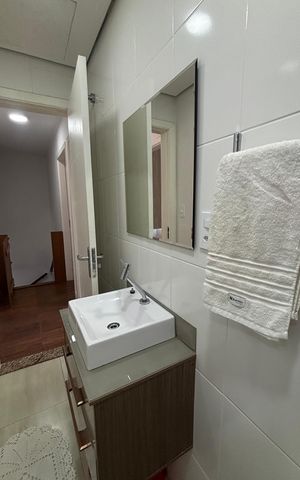 Casa para alugar com 208m², 3 quartos e 3 vagas Casa para alugar com 208m², 3 quartos e 3 vagasBanheiro