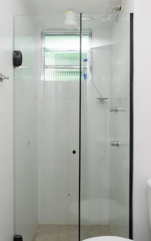 Apartamento à venda com 42m², 2 quartos e 1 vaga Apartamento à venda com 42m², 2 quartos e 1 vagaBanheiro