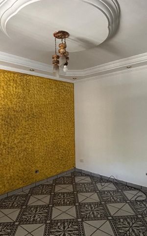 Casa à venda com 374m², 5 quartos e 2 vagas Casa à venda com 374m², 5 quartos e 2 vagasSala - Sala de Jantar