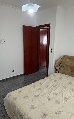 Casa à venda com 374m², 5 quartos e 2 vagas Casa à venda com 374m², 5 quartos e 2 vagasSuíte 2