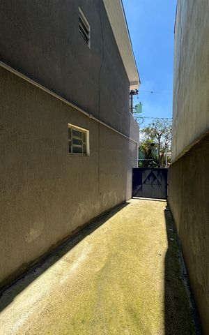 Casa à venda com 374m², 5 quartos e 2 vagas Casa à venda com 374m², 5 quartos e 2 vagasGaragem