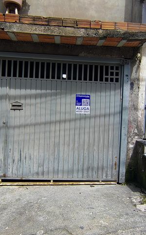 Casa para alugar com 51m², 1 quarto e 1 vaga Casa para alugar com 51m², 1 quarto e 1 vagaFachada