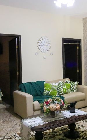 Casa para alugar com 217m², 3 quartos e 1 vaga Casa para alugar com 217m², 3 quartos e 1 vagaSala