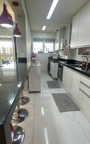 Apartamento à venda com 76m², 1 quarto e 2 vagasCozinha