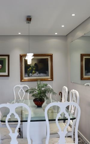 Apartamento à venda com 76m², 1 quarto e 2 vagasSala