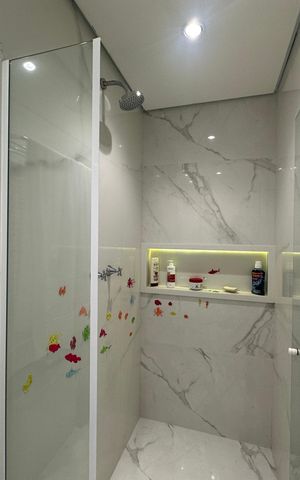 Apartamento à venda com 76m², 1 quarto e 2 vagasBanheiro da Suíte