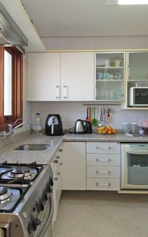 Apartamento para alugar com 265m², 3 quartos e 3 vagas