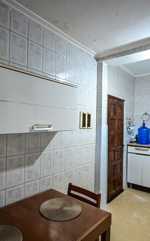 Casa à venda com 250m², 3 quartos e 2 vagasCozinha