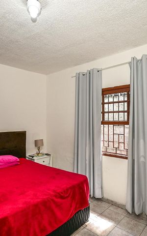 Casa à venda com 250m², 3 quartos e 2 vagasQuarto