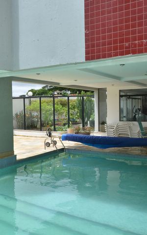 Apartamento para alugar com 92m², 2 quartos e 2 vagasÁrea comum - Piscina