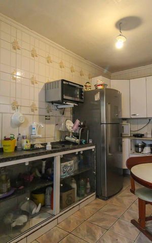 Casa para alugar com 110m², 2 quartos e 3 vagas