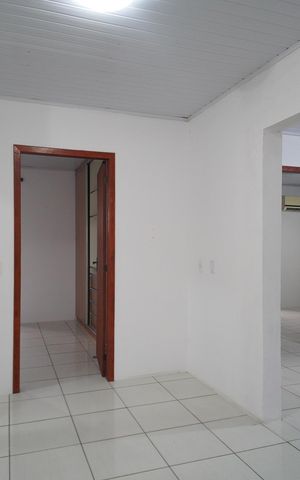 Casa à venda com 80m², 2 quartos e 1 vagaSala/Cozinha