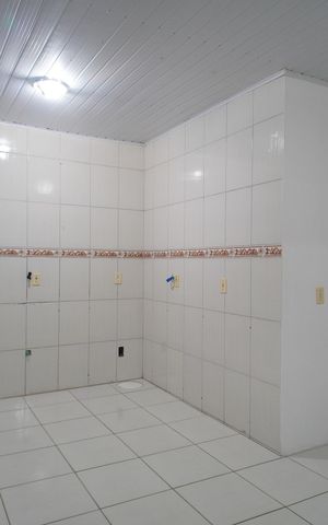 Casa à venda com 80m², 2 quartos e 1 vagaSala/Cozinha