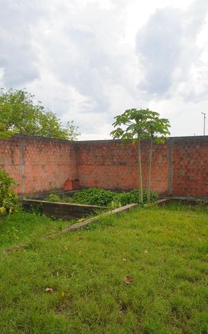 Casa à venda com 80m², 2 quartos e 1 vagaQuintal