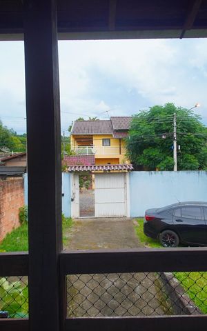 Casa à venda com 80m², 2 quartos e 1 vagavistada sala 2