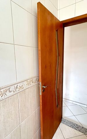 Casa à venda com 260m², 3 quartos e 2 vagas Casa à venda com 260m², 3 quartos e 2 vagasBanheiro 2