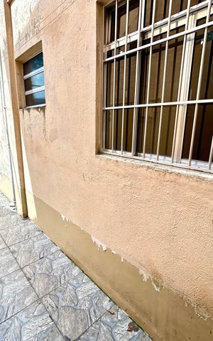 Casa à venda com 260m², 3 quartos e 2 vagas Casa à venda com 260m², 3 quartos e 2 vagasQuintal