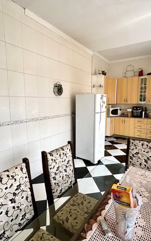 Casa à venda com 260m², 3 quartos e 2 vagas Casa à venda com 260m², 3 quartos e 2 vagasCozinha
