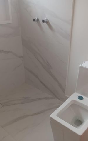 Casa de condomínio para alugar com 200m², 3 quartos e 2 vagas