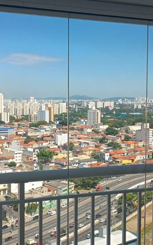 Apartamento à venda com 48m², 1 quarto e 1 vaga Apartamento à venda com 48m², 1 quarto e 1 vagaVaranda