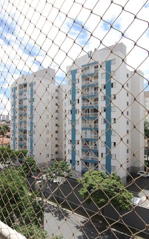 Apartamento à venda com 65m², 3 quartos e 1 vaga Apartamento à venda com 65m², 3 quartos e 1 vagaVaranda