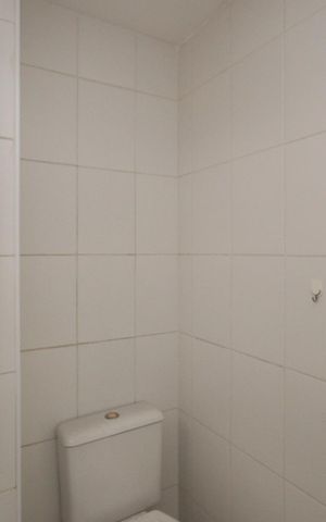 Apartamento à venda com 65m², 3 quartos e 1 vaga Apartamento à venda com 65m², 3 quartos e 1 vagaBanheiro da Suíte