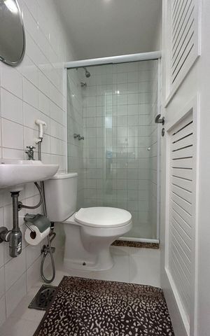 Apartamento à venda com 160m², 4 quartos e 3 vagas