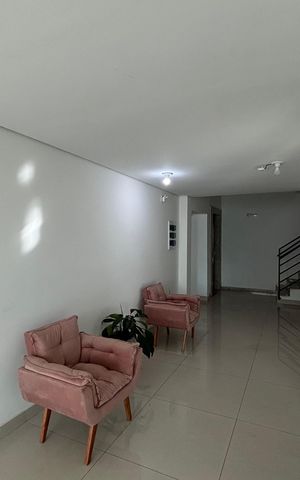Apartamento à venda com 160m², 3 quartos e 2 vagas Apartamento à venda com 160m², 3 quartos e 2 vagasHall