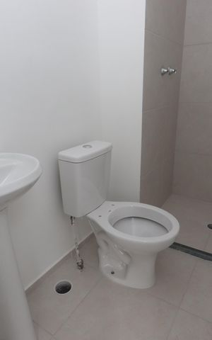 Apartamento à venda com 41m², 2 quartos e sem vagaBanheiro