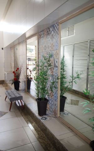 Apartamento à venda com 69m², 2 quartos e 1 vagaÁrea comum - Hall de Entrada