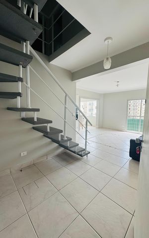 Apartamento para alugar com 115m², 2 quartos e 1 vaga Apartamento para alugar com 115m², 2 quartos e 1 vagaSala