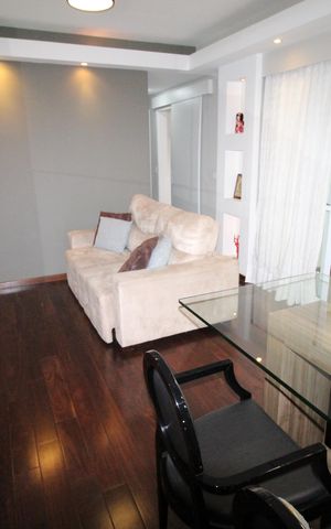 Apartamento para alugar com 90m², 3 quartos e 1 vagaSala