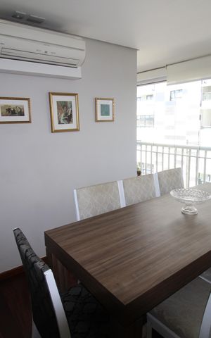 Apartamento para alugar com 90m², 3 quartos e 1 vagaSacada