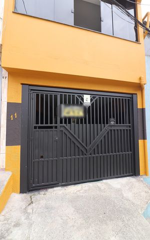 Casa à venda com 147m², 3 quartos e 1 vagaFachada