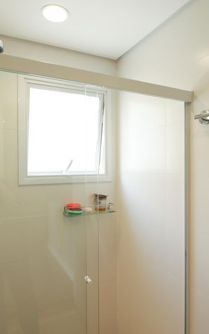 Apartamento à venda com 335m², 4 quartos e 6 vagas Apartamento à venda com 335m², 4 quartos e 6 vagasBanheiro da Suíte 4